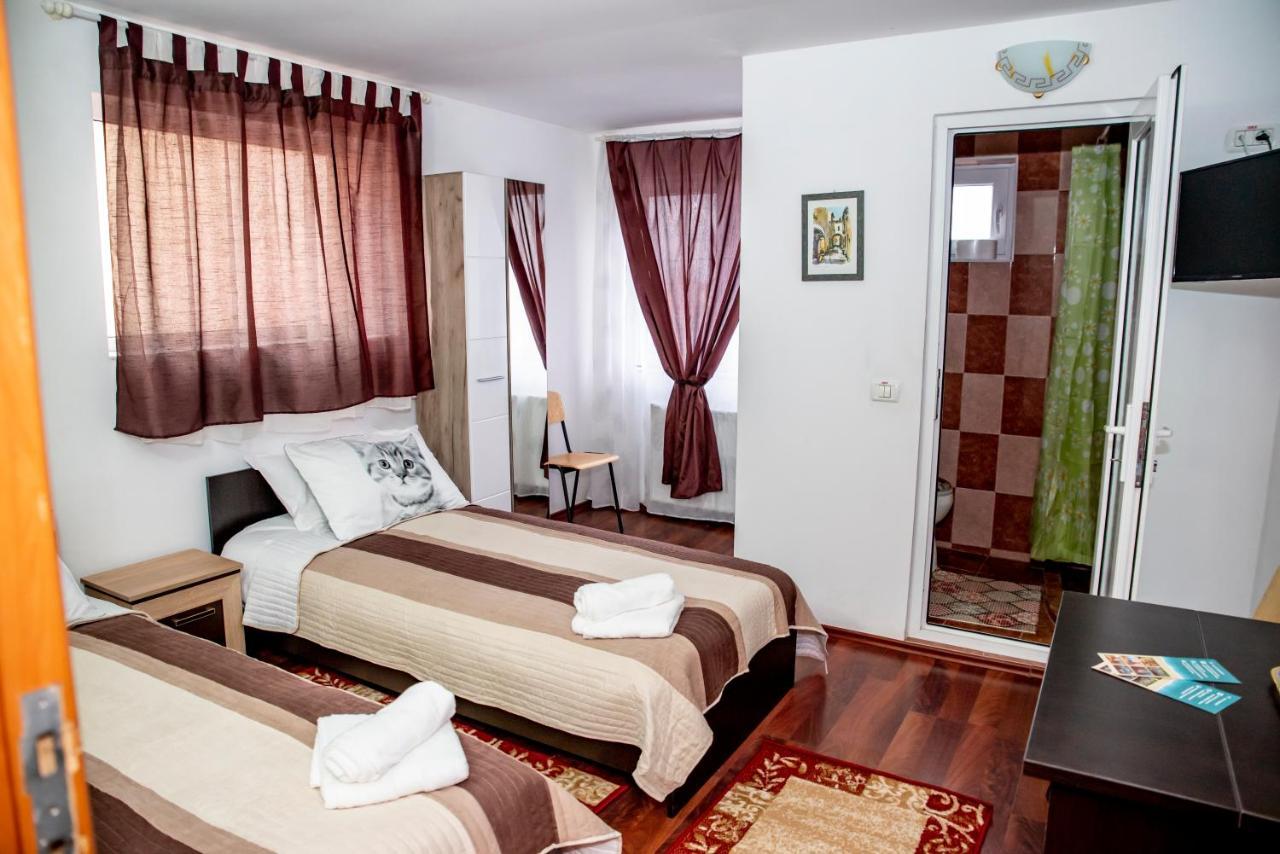 Vila Victoria Hotel Mangalia Exterior foto